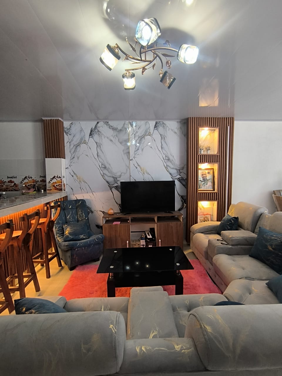 Instalación después con cielo raso PVC